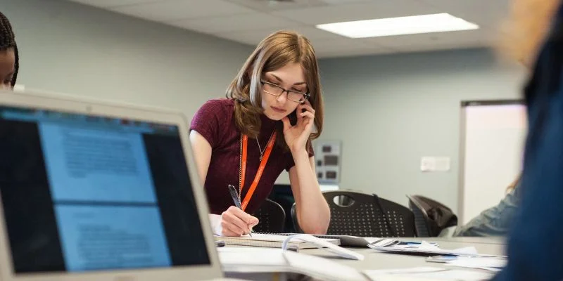 Website hỗ trợ mọi học sinh trong quá trình học ngữ văn