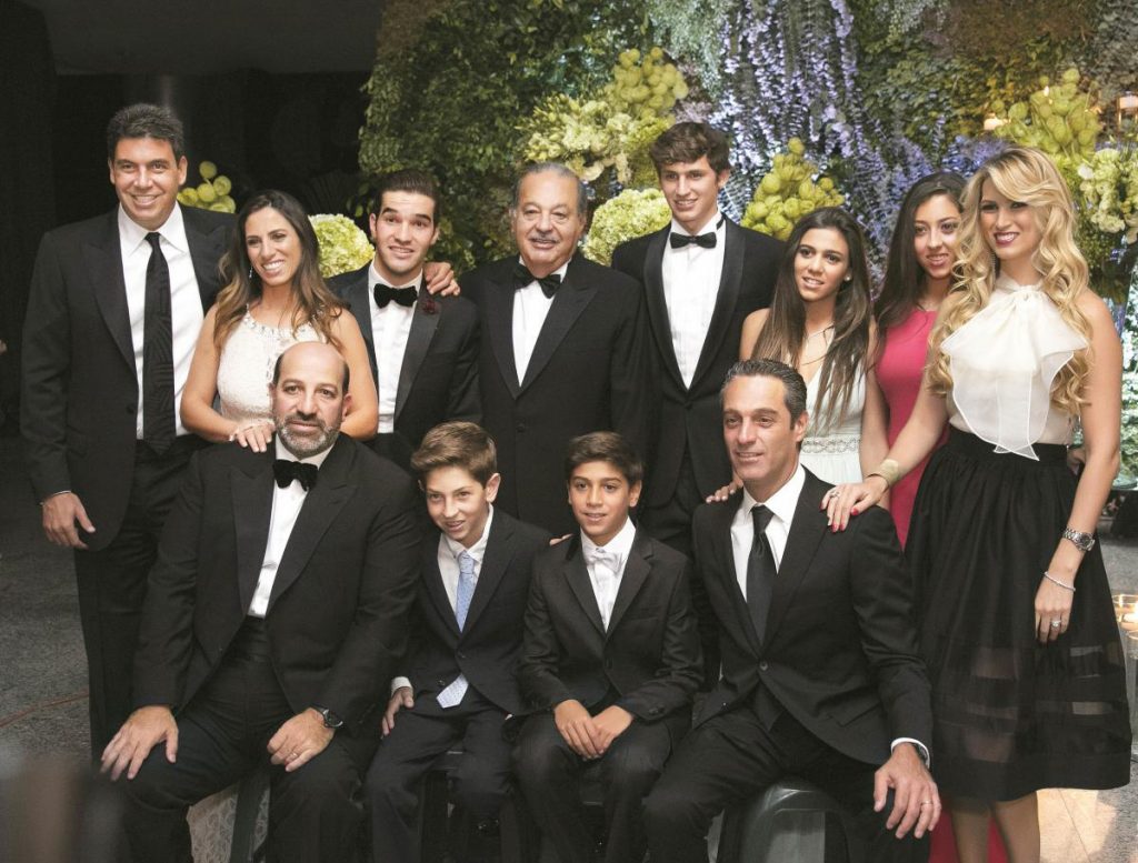Gia đình và bối cảnh của Carlos Slim