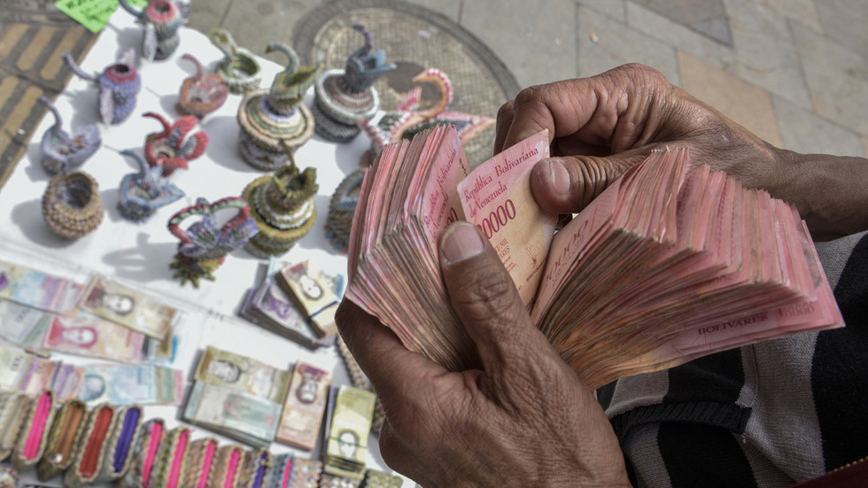 Tình hình tiền tệ Venezuela và lạm phát siêu tốc